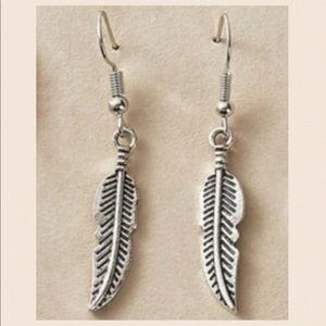 NEW | Boho Leaf Style Earrings